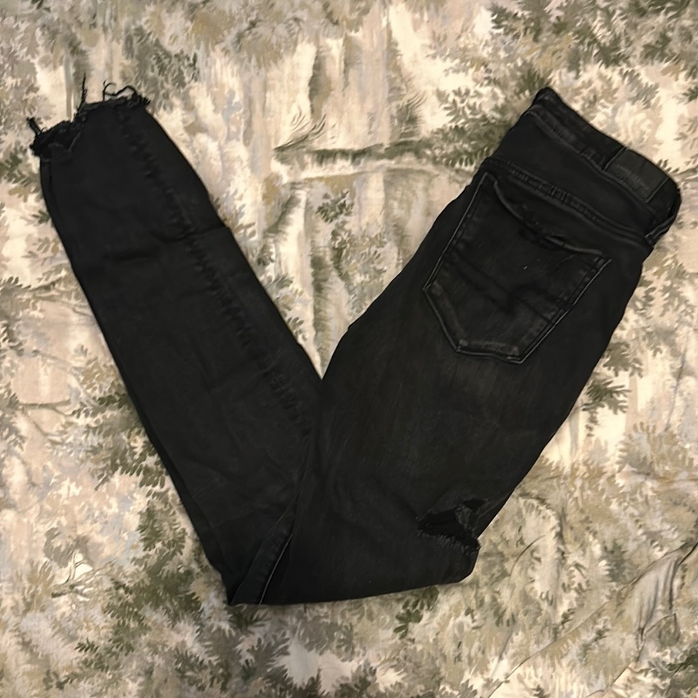 American Eagle Black Distressed Hi-Rise Jeggings